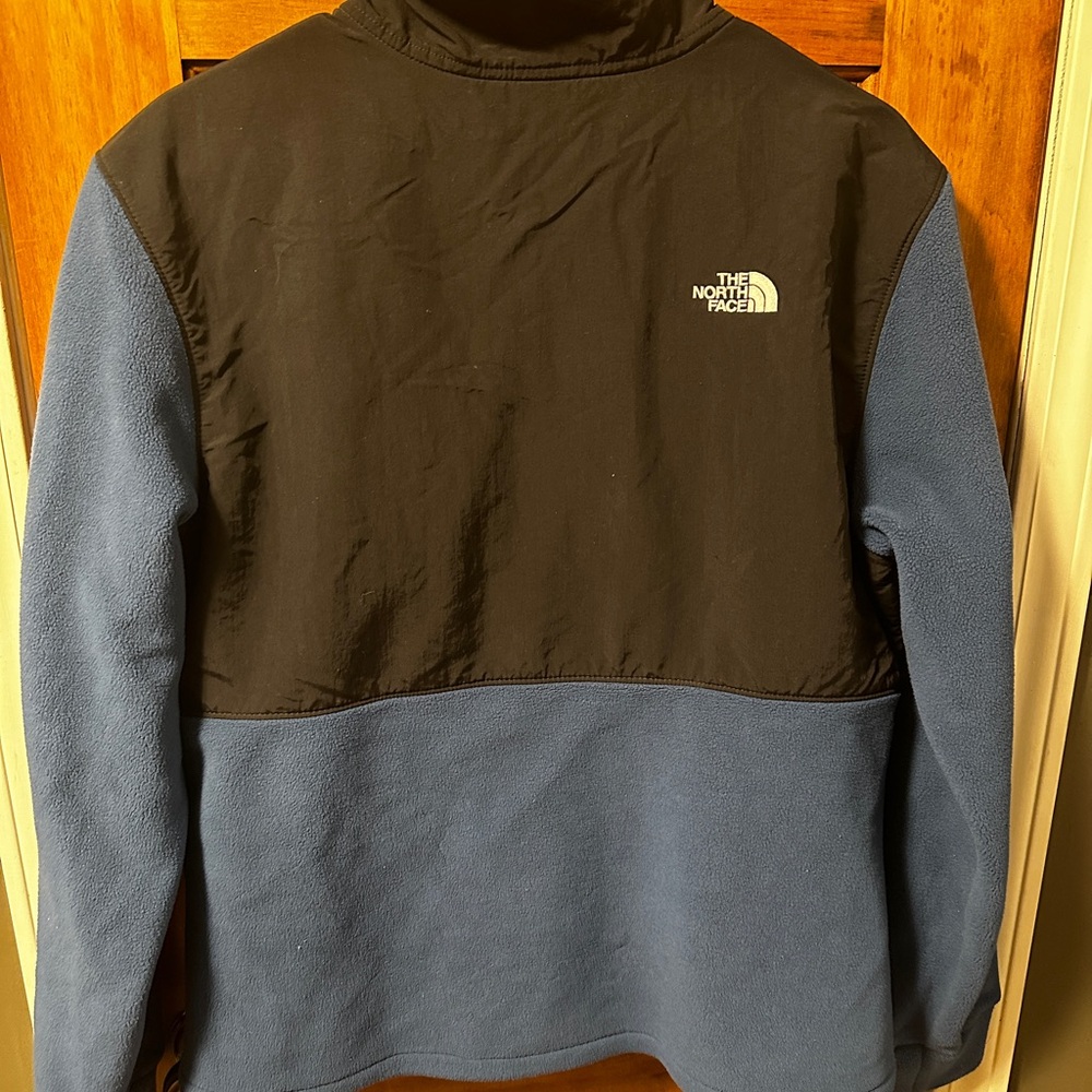 Women’s Zip-up North Face